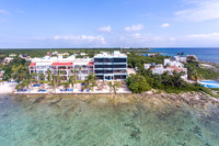 2021 La Iguana