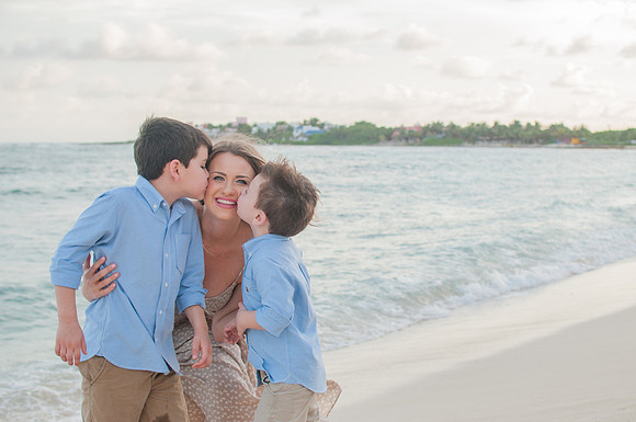 Hillary's Family Vacation in Akumal